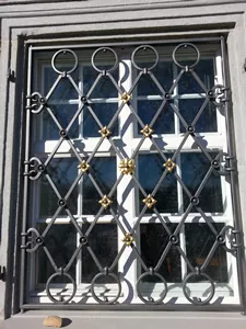 Kunstschmiede Appenzell AG - Fenstergitter mit Ornamenten aus Metall