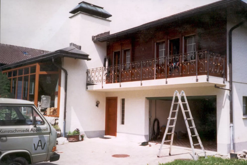Kunstschmiede Appenzell AG - Balkongeländer aus Metall nach mass